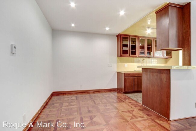Foto del edificio - 2 br, 1 bath Apartment - 807 5th Street 80...