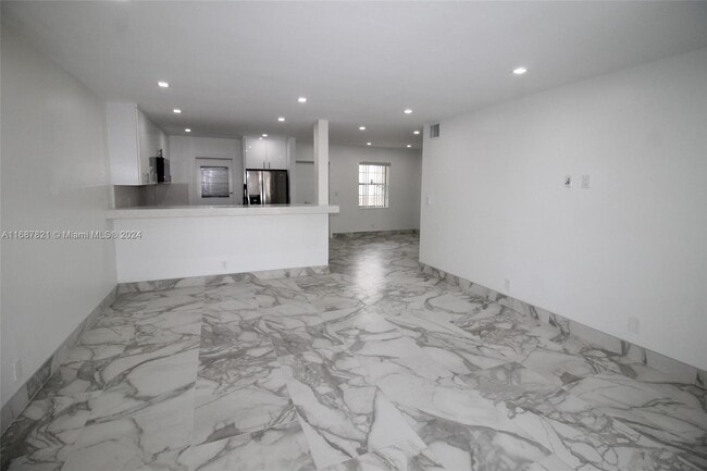 Building Photo - 4100 N 58th Ave