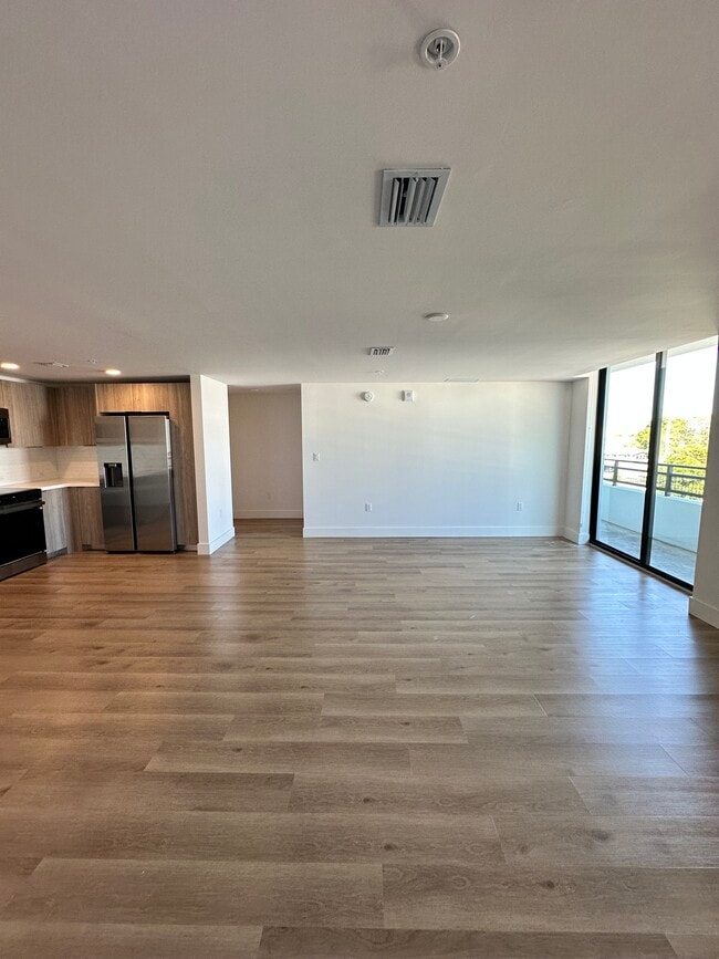 Foto del edificio - 2415 Jackson St