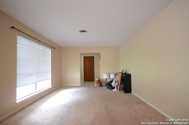 Building Photo - 730 Susie Ct