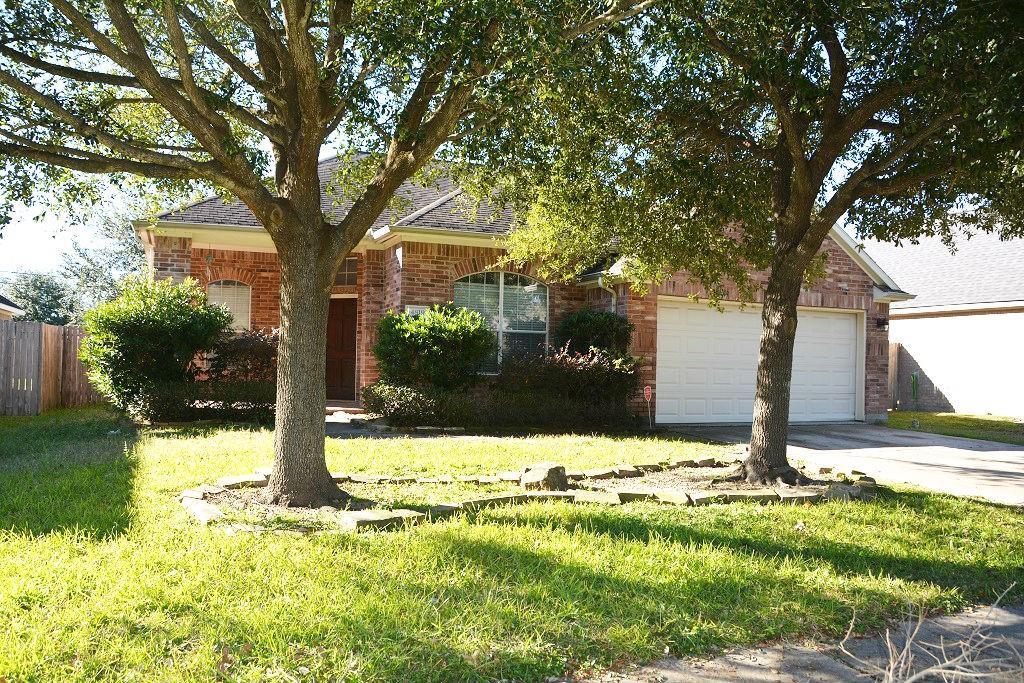 Foto principal - 4819 Magnolia Creek Rd