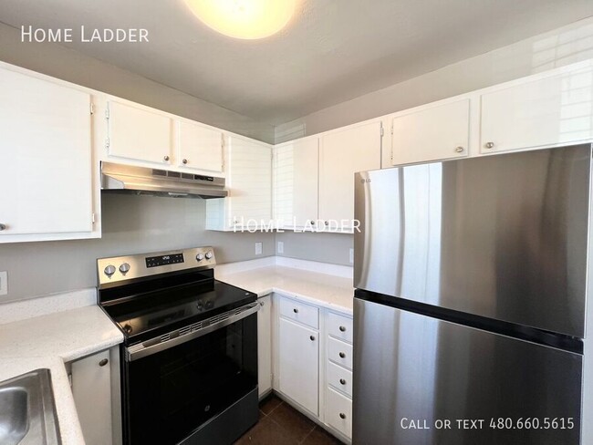Building Photo - 440 Florence Heights Dr