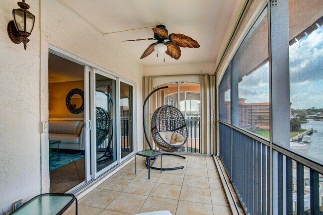 Foto del edificio - 2871 N Ocean Blvd