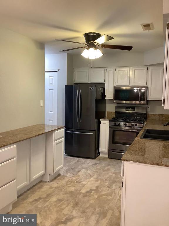 Foto principal - 235 Balin Ct