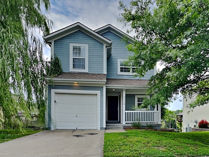 Foto principal - 11112 Highview Rd