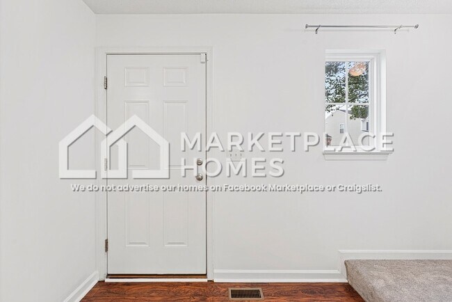 Building Photo - 4516 Ledge Ct