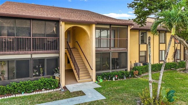 Foto del edificio - 826 Sky Pine Way