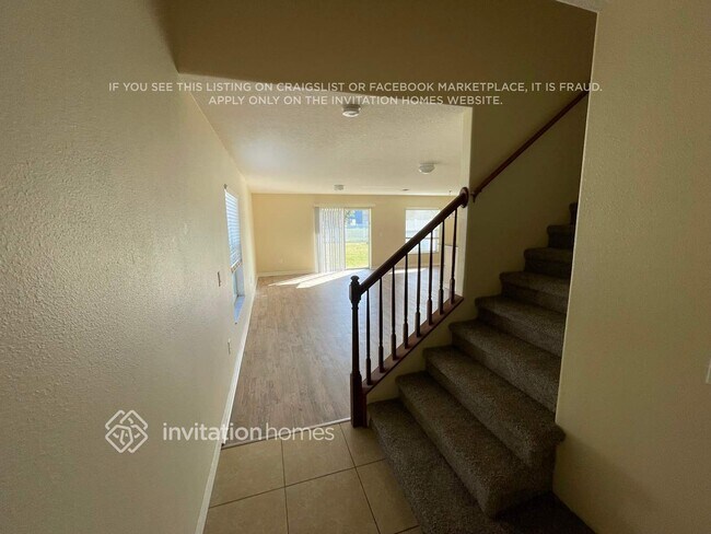 Foto del edificio - 3340 Cardinal Feather Dr