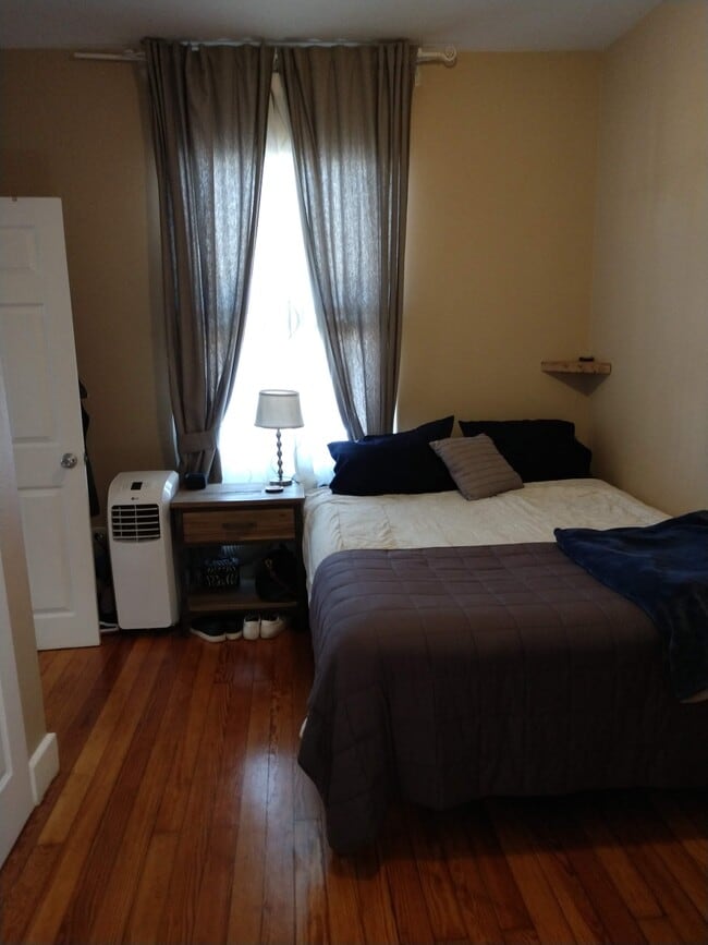 Master Bedroom - 2756 W 34th Ave