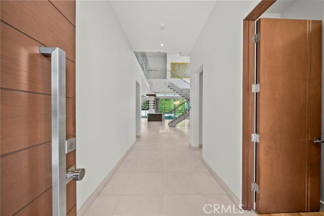 Foto del edificio - 633 Laurel Ave