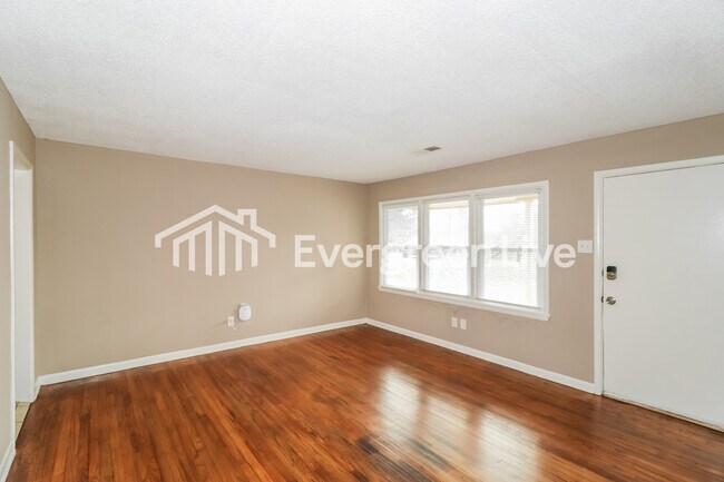 Foto del edificio - 3398 Scenic Hwy