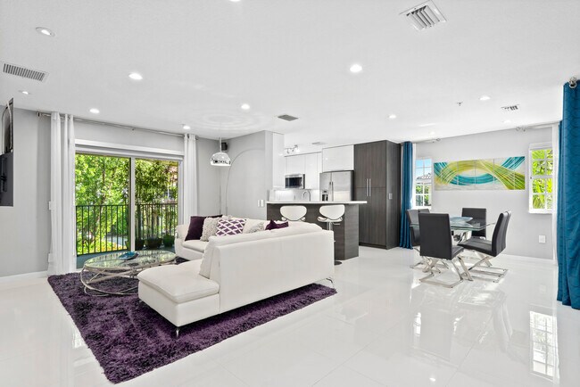 Foto del edificio - 8930 NE 8th Ave