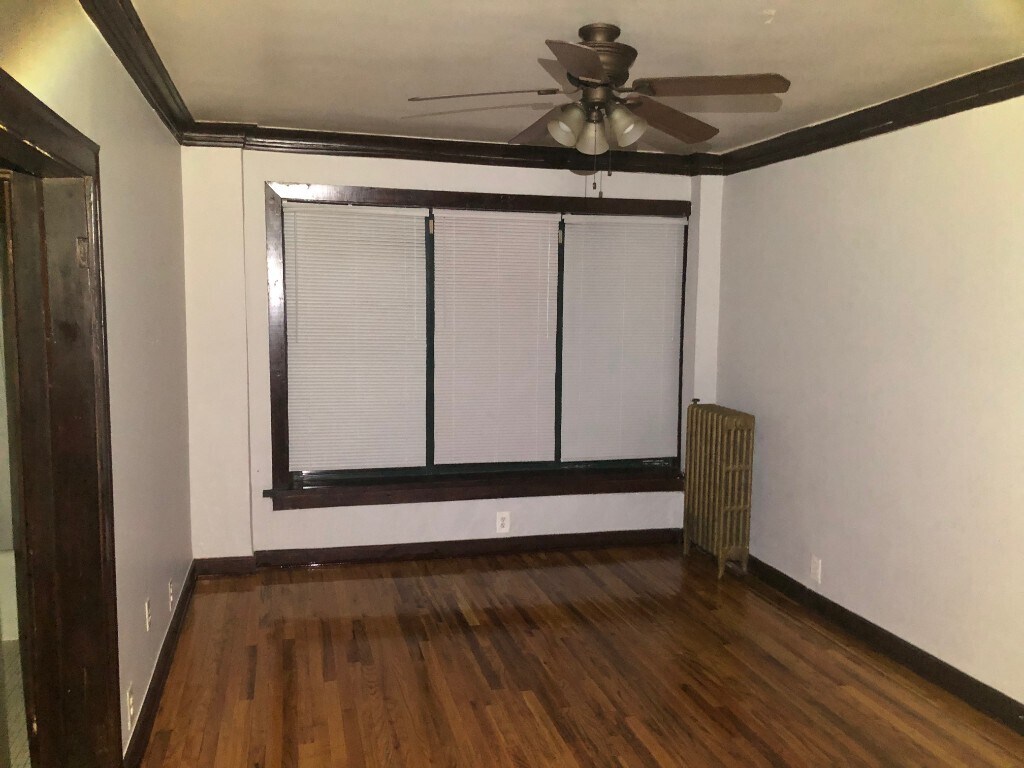 Foto principal - 846 W Montrose Ave