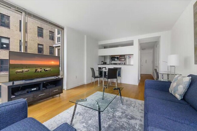 Foto del edificio - 254 W 54th St
