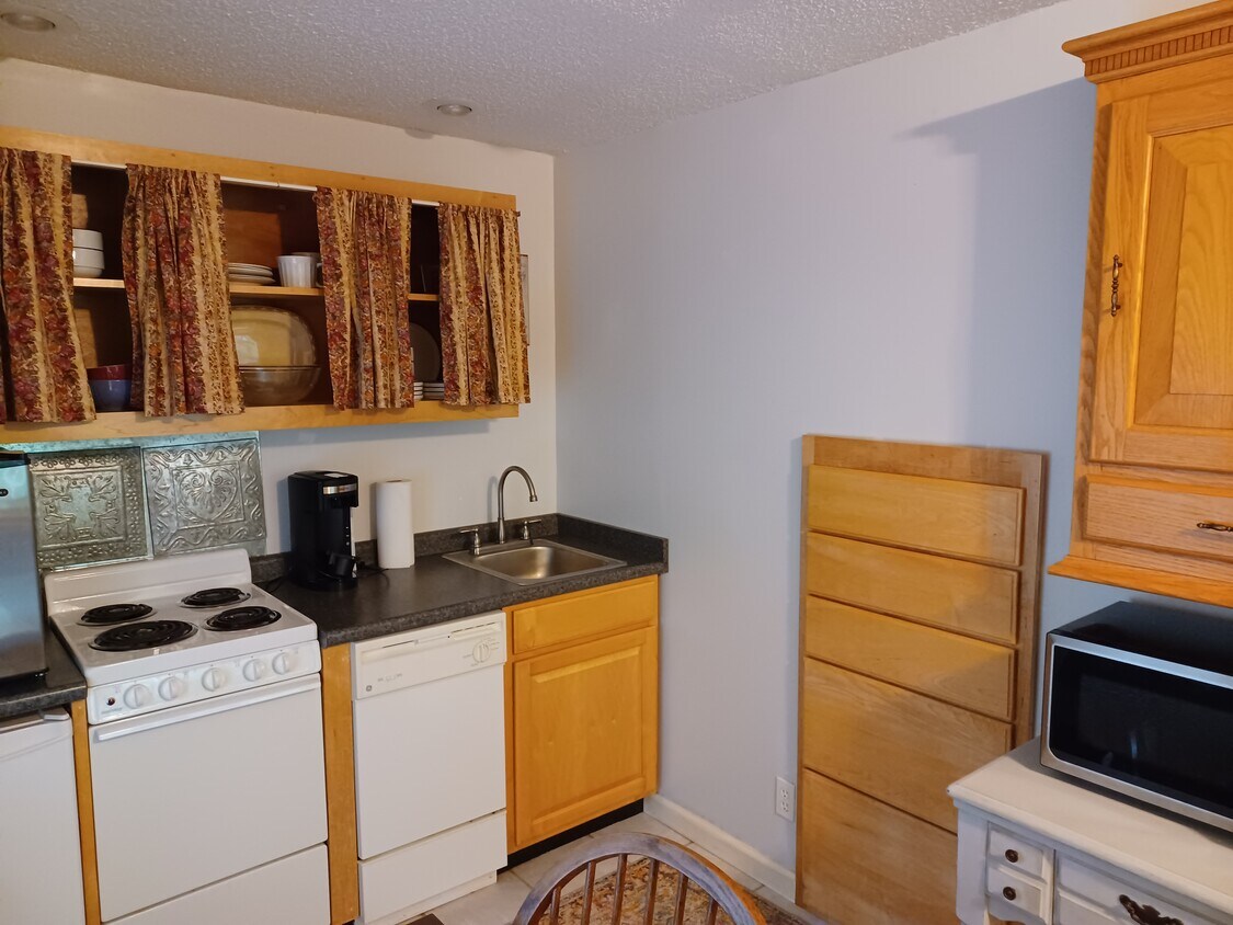 31 River Rock Run Unit 31, Harpers Ferry, WV 25425 Apartments in