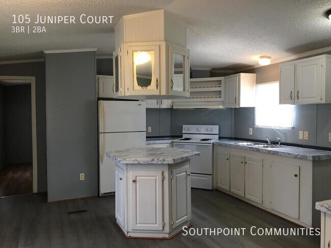 Building Photo - 105 Juniper Ct