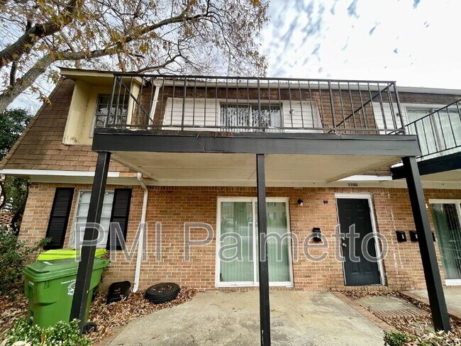 Foto del edificio - 1900 Tall Pines Cir