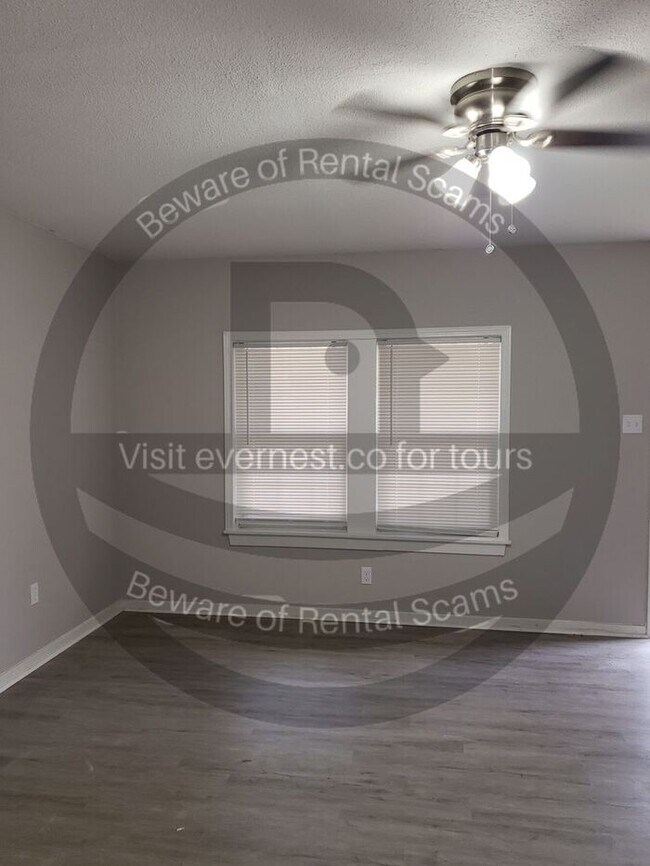 Building Photo - 3Bed / 1.5Bath Home in Jackson - Pet Frien...