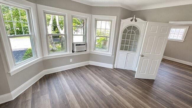 Photo - 16314 Scottsdale Blvd (Shaker Heights, OH) House