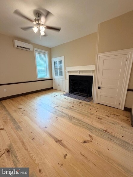 Photo - 121 E Union Street Unit Townhome
