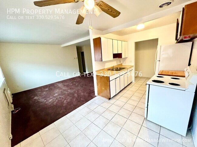 Foto del edificio - Two-Bedroom Apartment for Rent