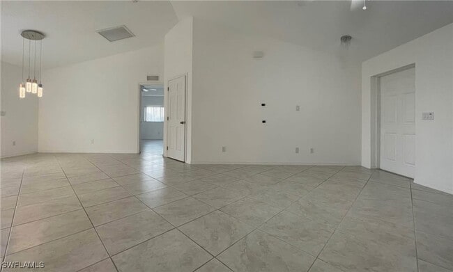 Building Photo - 1016 SW 39th Terrace