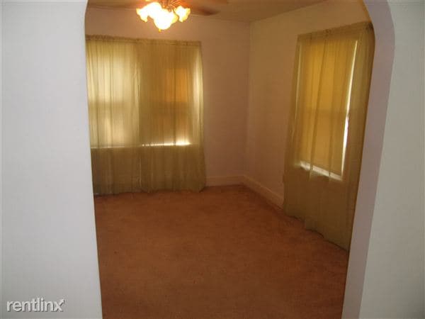 Building Photo - 149 Woodland Ave