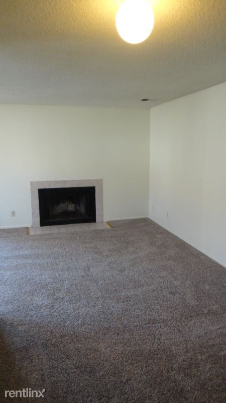 Building Photo - 12470 E Cornell Ave
