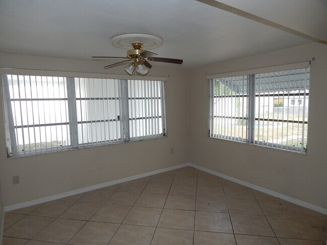 Building Photo - 5005 Genesis Ave