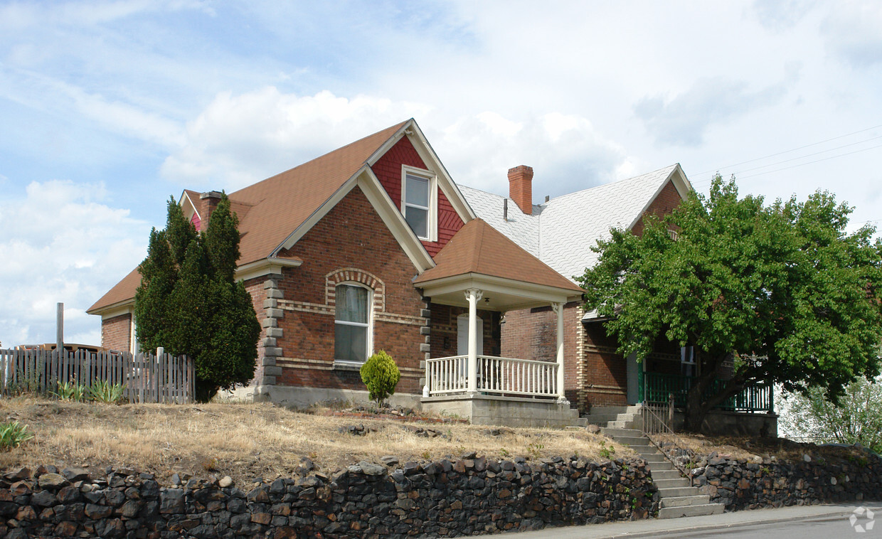 Primary Photo - 538-540 W Sinto Ave