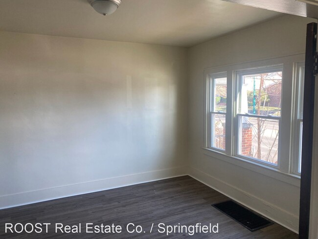 Building Photo - 3 br, 1 bath House - 152 Hampton