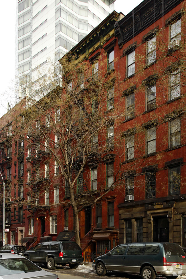 Foto del edificio - 211 East 5th Street