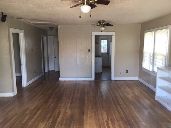 Foto del edificio - 2121 17th Street