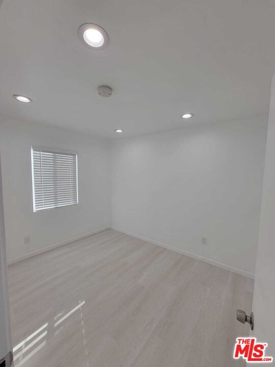 Foto del edificio - 2250 Duane St