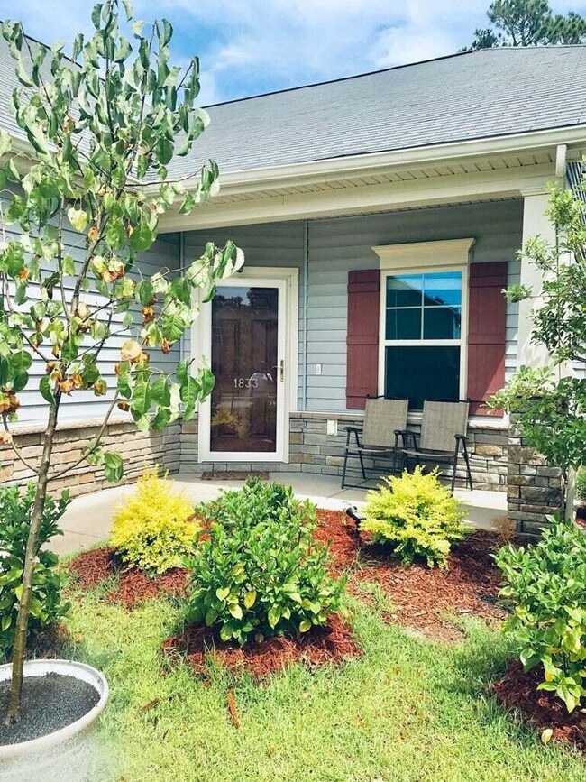 Building Photo - 1833 Talisker Dr