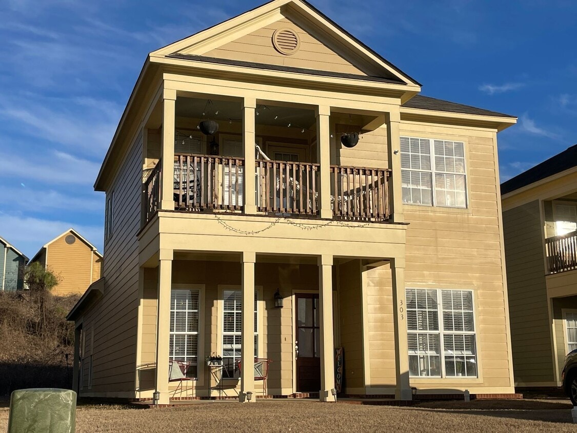 3BR/2.5BA For Rent - 3BR/2.5BA For Rent