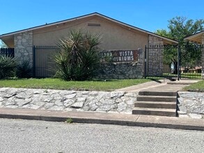 Building Photo - 710 W Cantu Rd