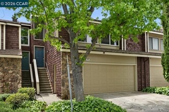 Building Photo - 238 Thistle Cir