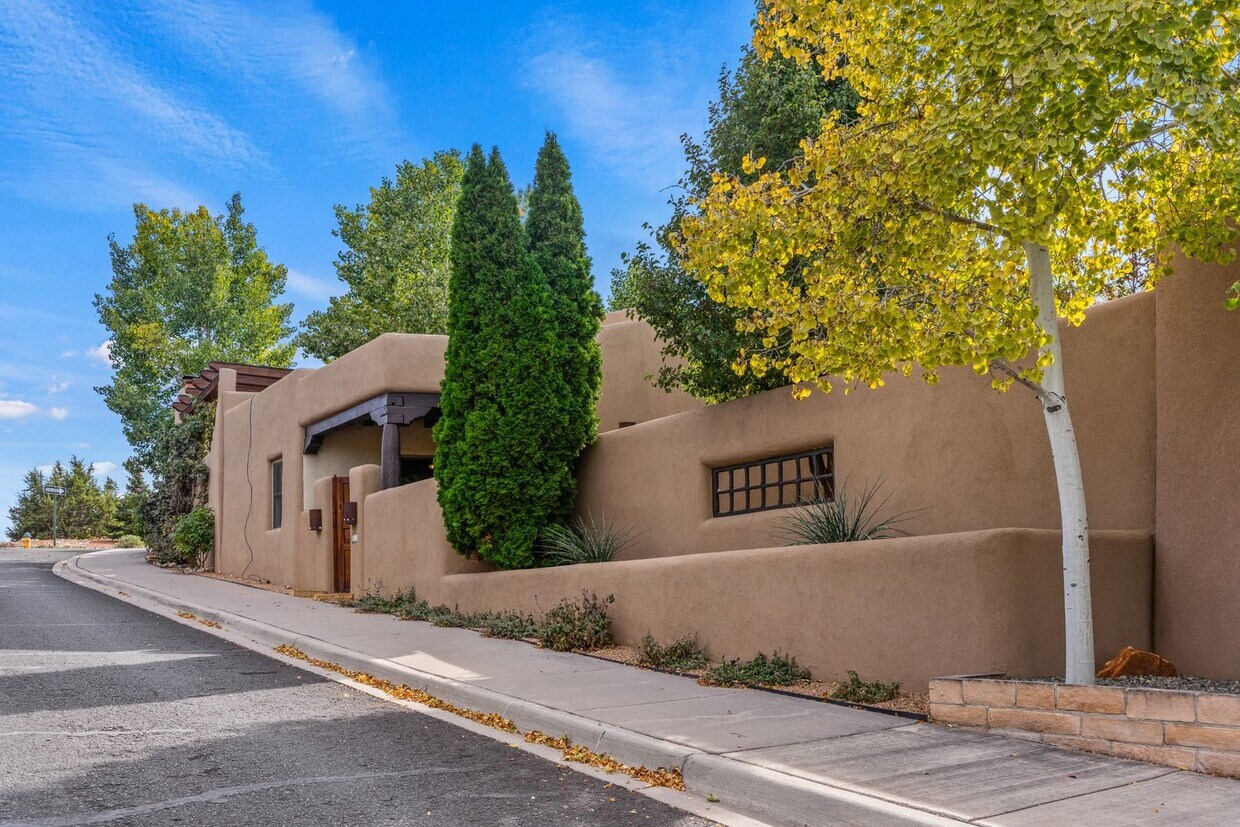 Foto principal - 23 Centaurus Ranch Rd