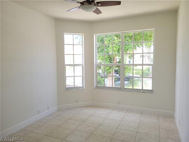 Building Photo - 8801 Middlebrook Dr