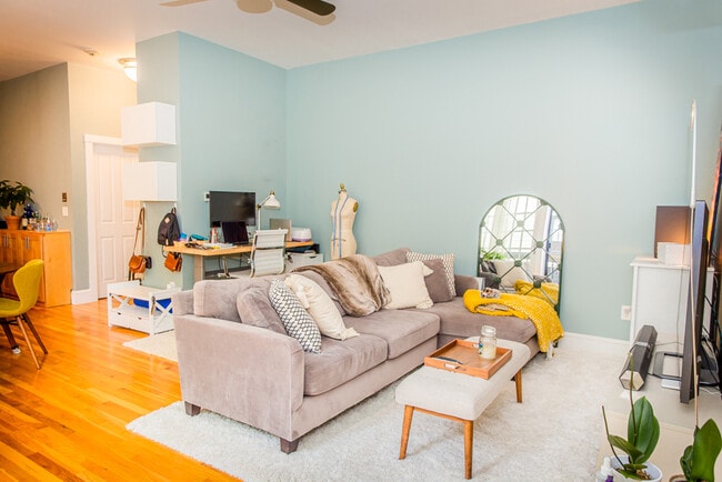 Living Area - 80 Webster Ave
