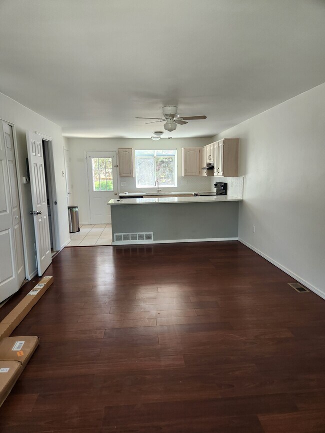 Foto del edificio - 17178 E Whitaker Drive