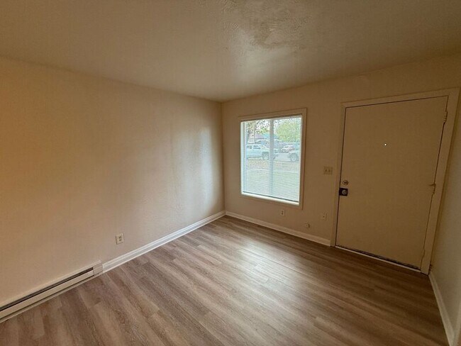 Foto del edificio - 1574 Bellevue St SE