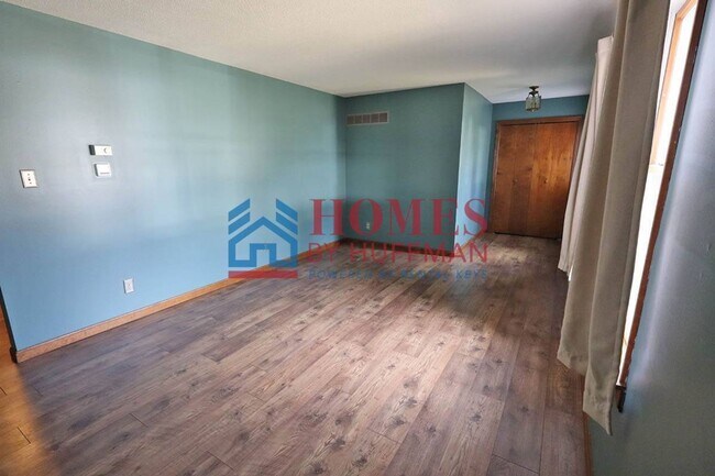 Building Photo - 4 Bedroom | 3 Bath | Newburgh by Gateway