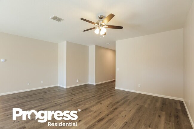 Building Photo - 8145 W Encinas Ln