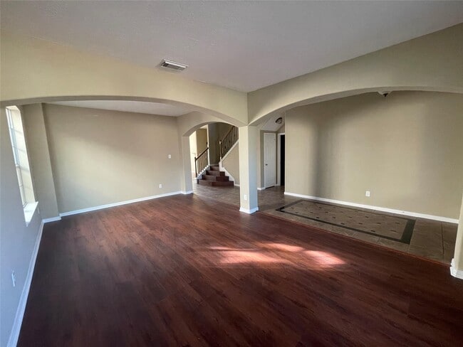 Foto del edificio - 16919 Creek Mountain Dr