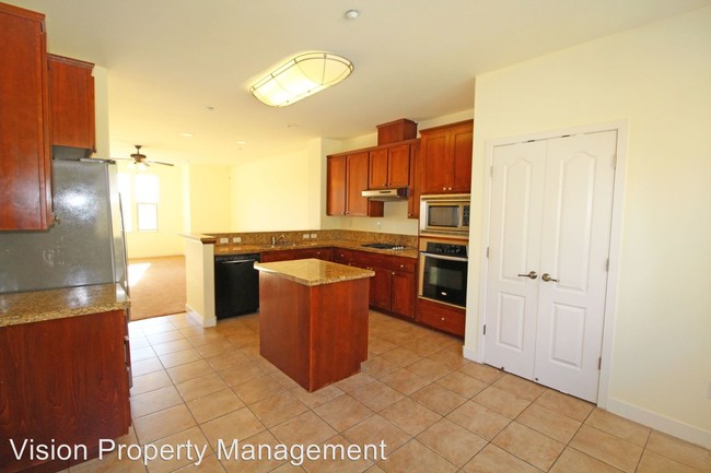 Building Photo - 3 br, 2.5 bath House - 6415 Blue Rock Court