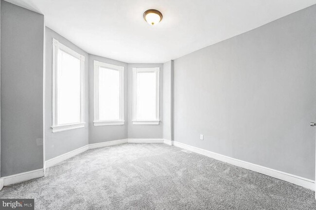 Foto del edificio - 234 N Payson St