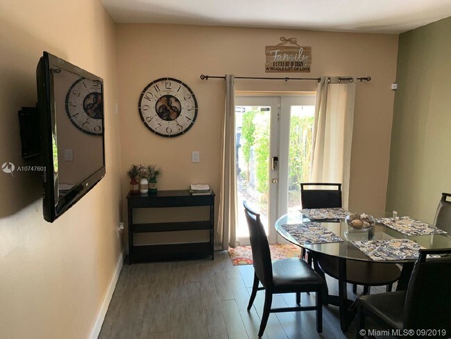 Foto del edificio - 11230 SW 229th Terrace