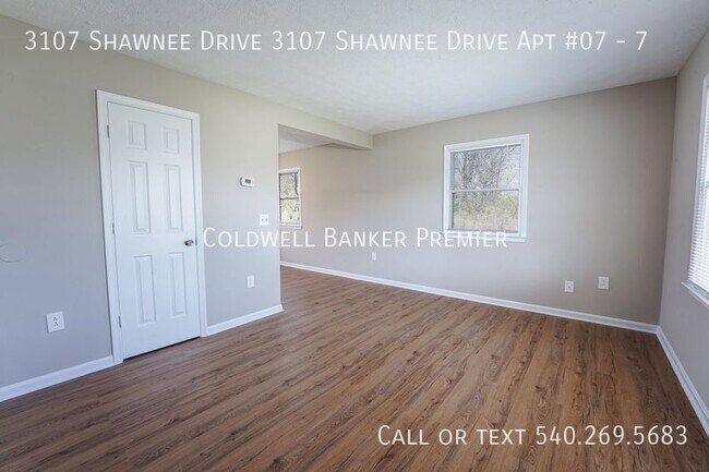 Foto del edificio - 3107 Shawnee Dr